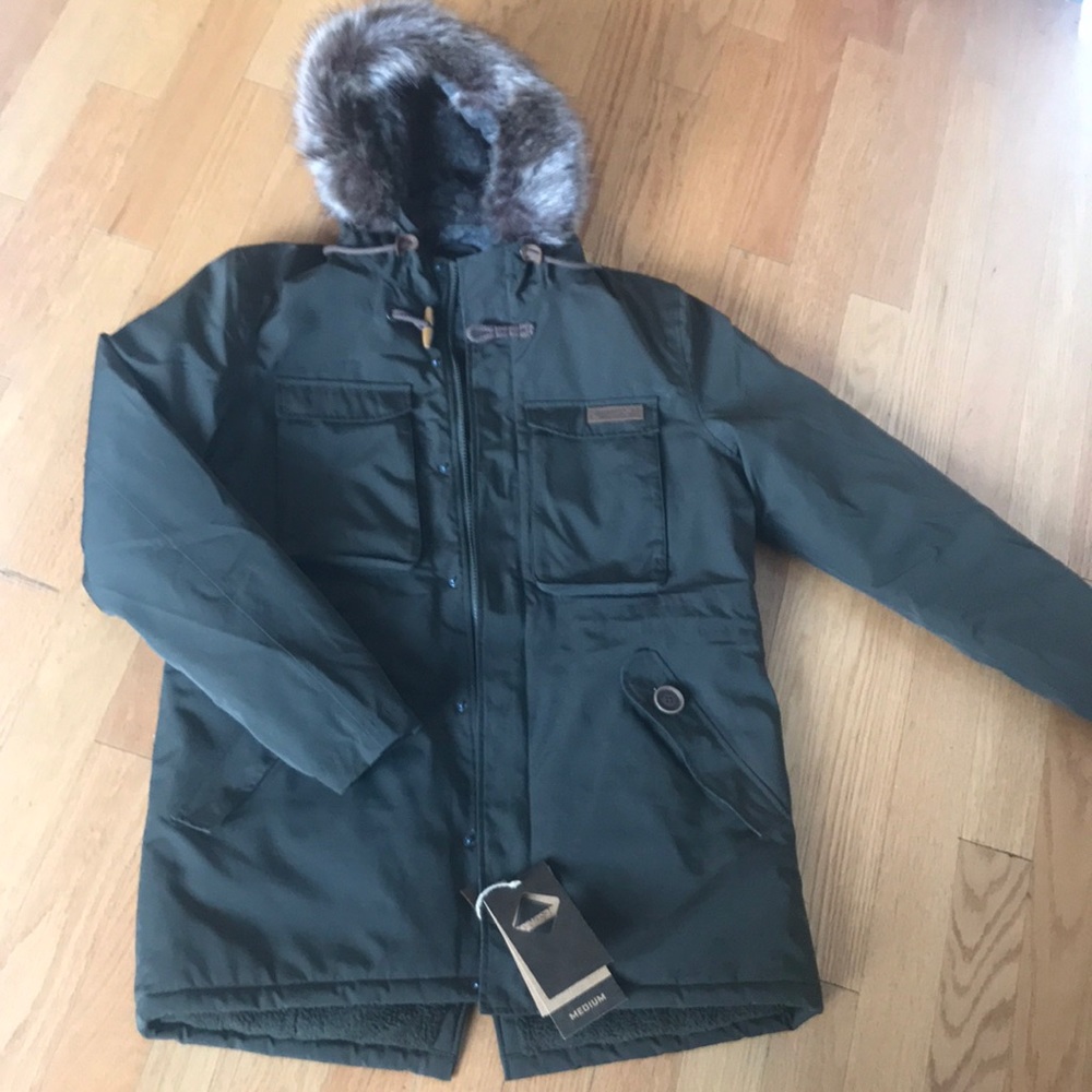 SOLD -NWT Mens Medium Nash Green Parka